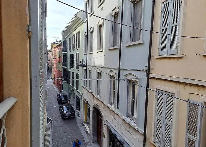 公寓 Nel Cuore Di - Laterale Via Farini *